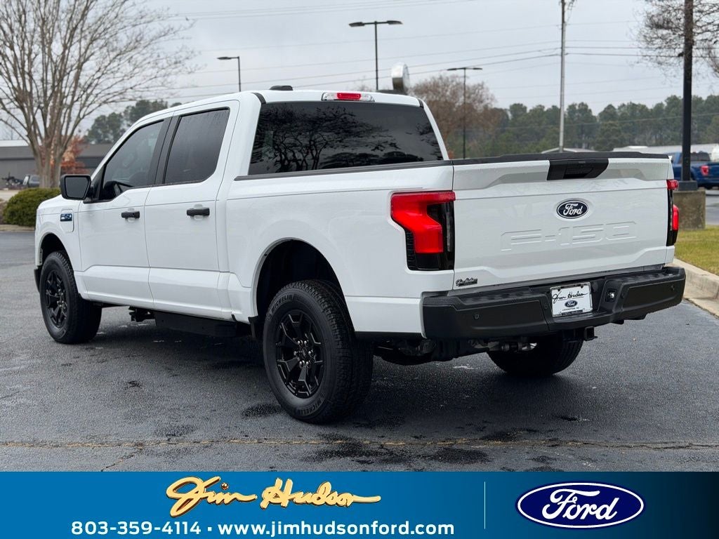 2025 Ford F-150 Lightning Pro