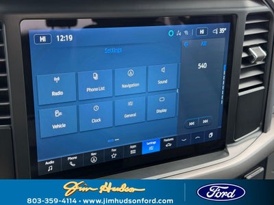 2025 Ford F-150 Lightning Pro