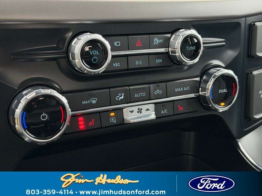 2025 Ford F-150 Lightning Pro