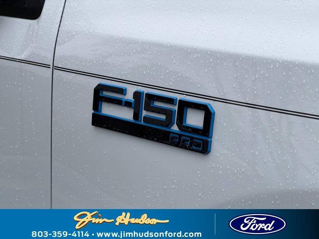 2025 Ford F-150 Lightning Pro