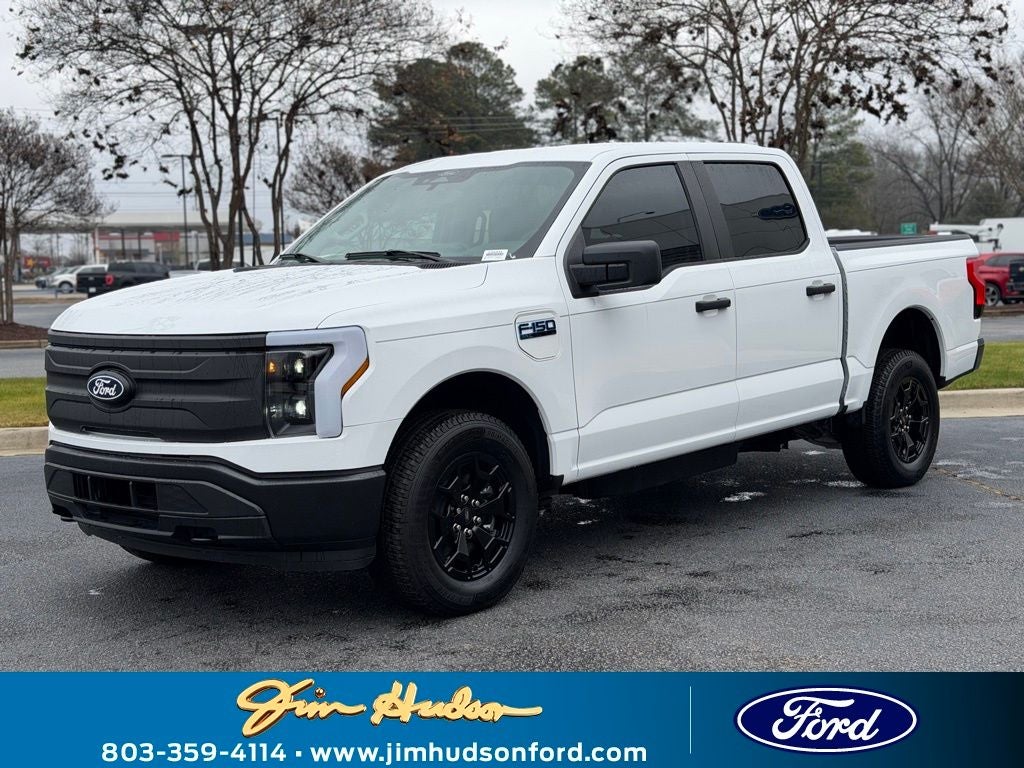 2025 Ford F-150 Lightning Pro