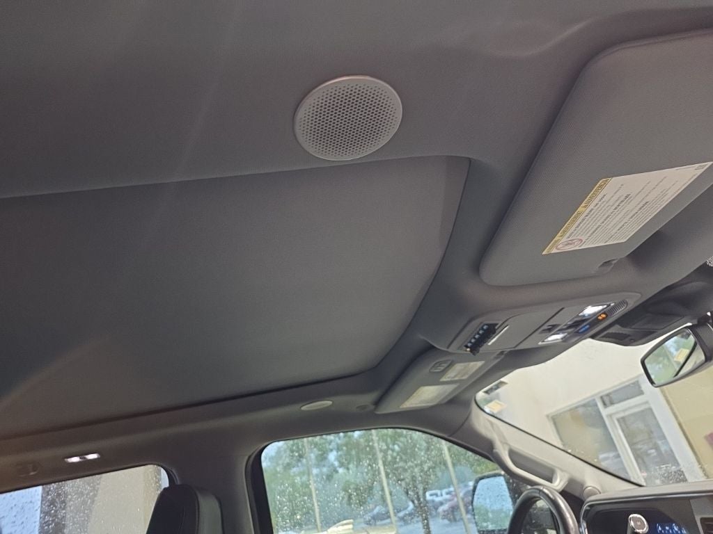 2024 Ford F-250SD Lariat TREMOR LARIAT ULTIMATE PACKAGE