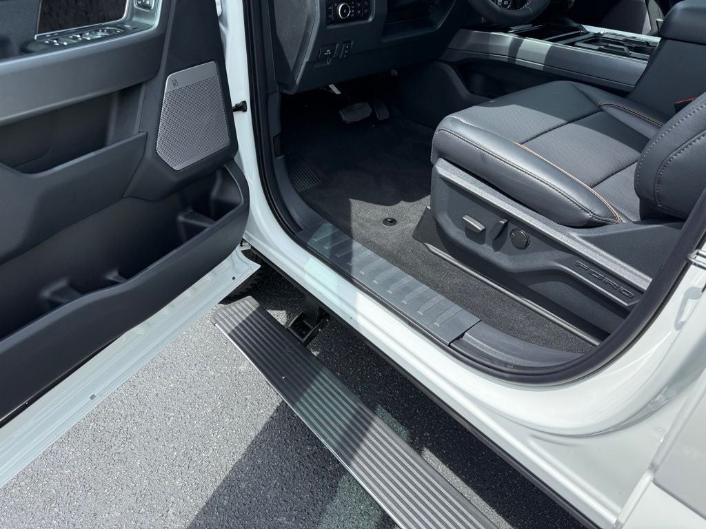 2025 Ford F-250SD Lariat