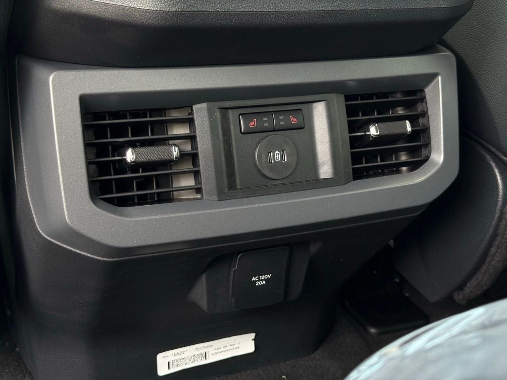 2025 Ford F-250SD Lariat