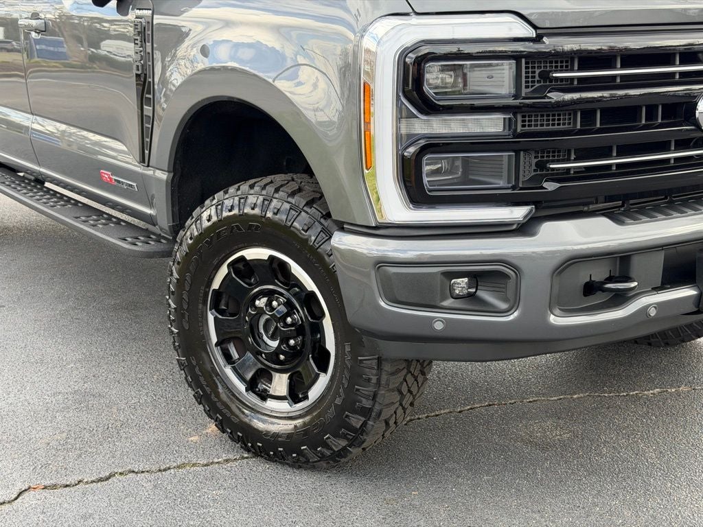 2026 Ford F-350SD Platinum TREMOR OFF ROAD PACKAGE