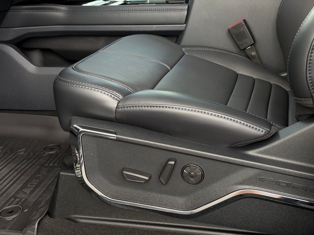 2026 Ford F-350SD Platinum TREMOR OFF ROAD PACKAGE