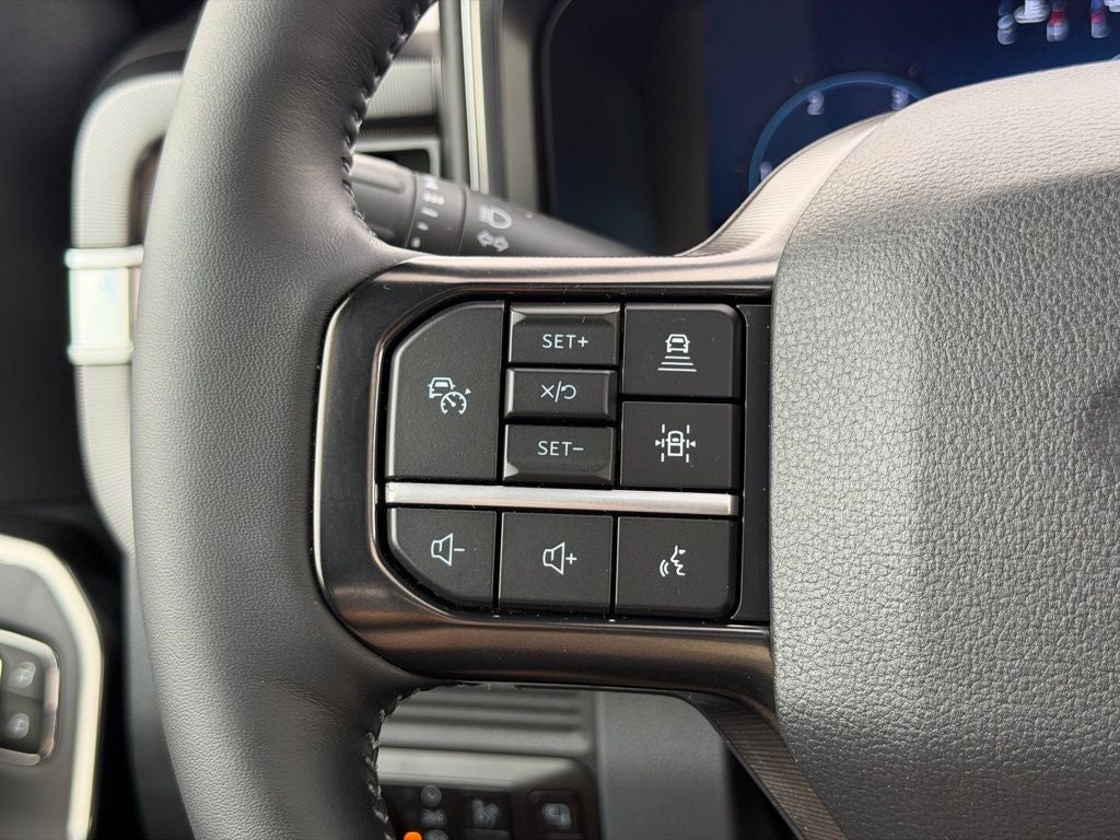 2026 Ford F-350SD Platinum TREMOR OFF ROAD PACKAGE