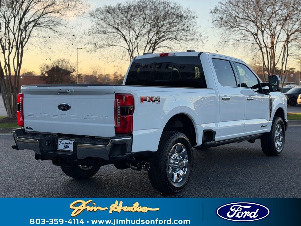 2026 Ford F-350SD Lariat