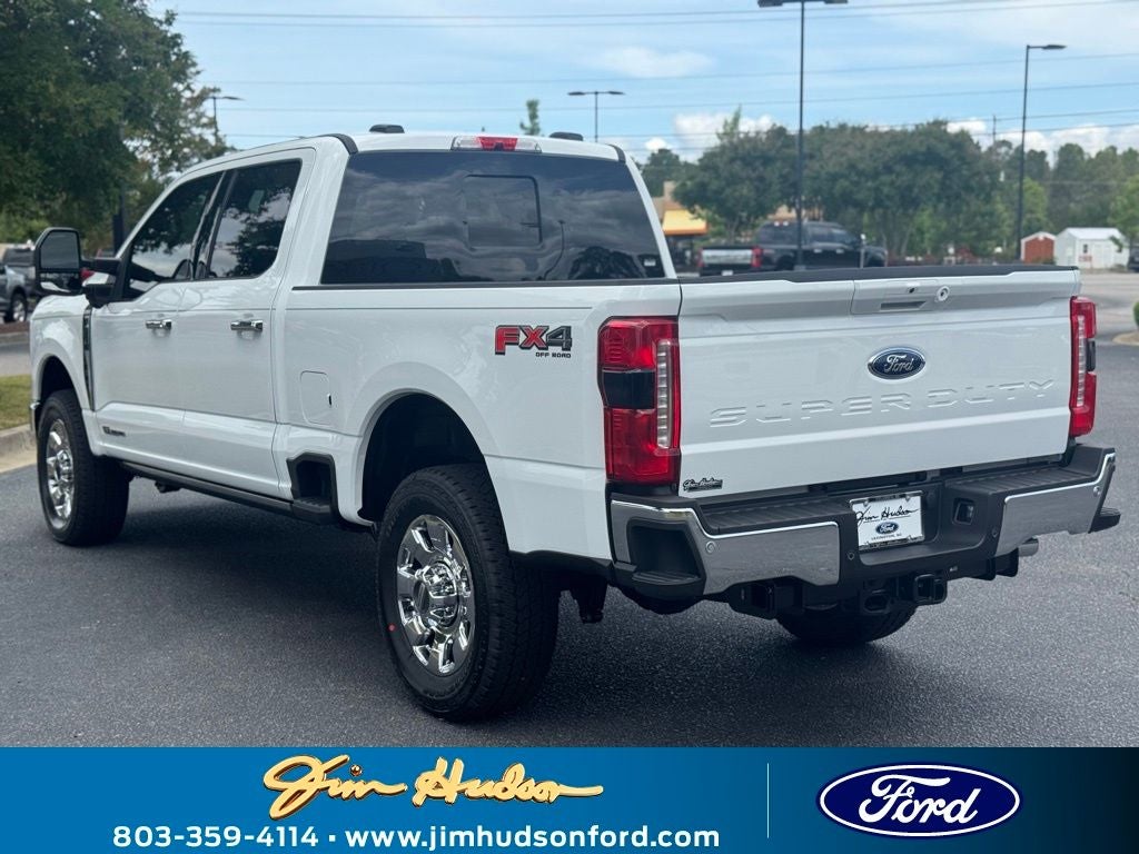 2025 Ford F-350SD Lariat