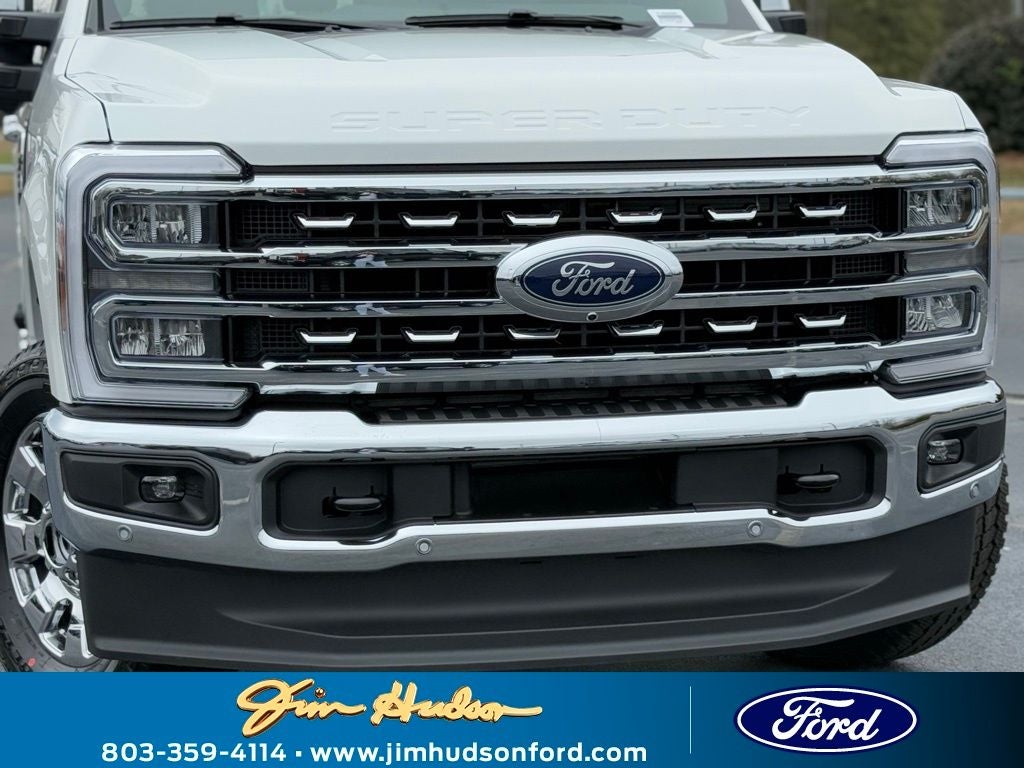 2026 Ford F-350SD Lariat