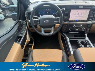 2025 Ford F-350SD Lariat