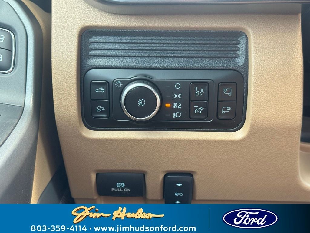 2025 Ford F-350SD Lariat