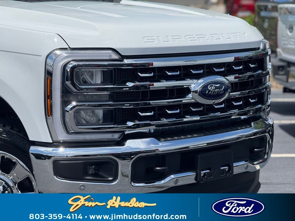 2025 Ford F-350SD Lariat