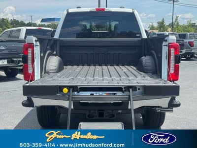 2025 Ford F-350SD Lariat