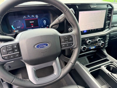 2026 Ford F-350SD Lariat DRW