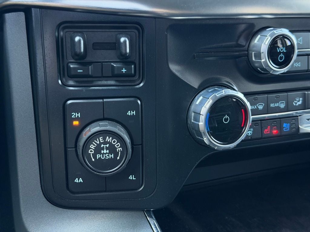 2023 Ford F-150 XLT GOLD CERTIFIED PANO ROOF 360 CAMERA TRAILER TOW