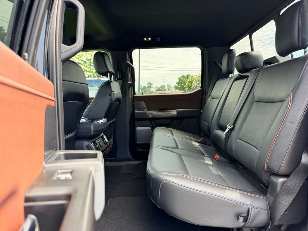 2023 Ford F-150 Lariat CERTIFIED NAVI HEATED COOLED SEATS CO PILOT 360