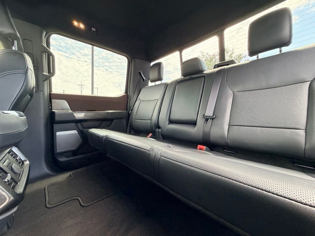 2023 Ford F-150 Lariat CERTIFIED NAVI HEATED COOLED SEATS CO PILOT 360