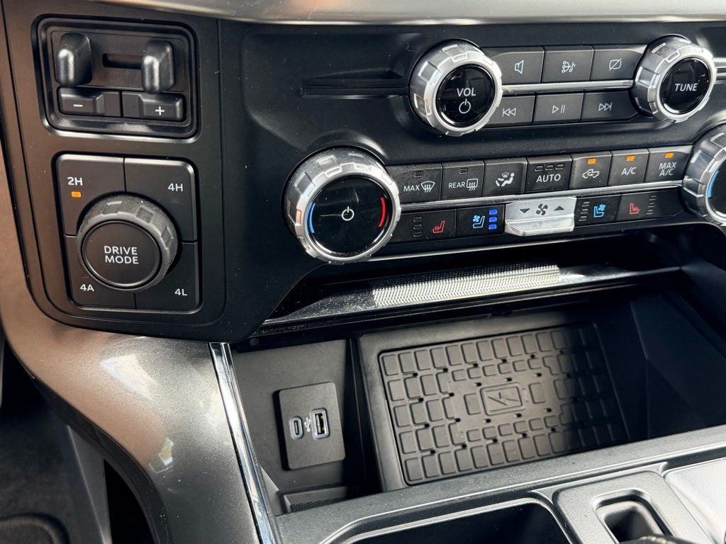2023 Ford F-150 Lariat CERTIFIED NAVI HEATED COOLED SEATS CO PILOT 360