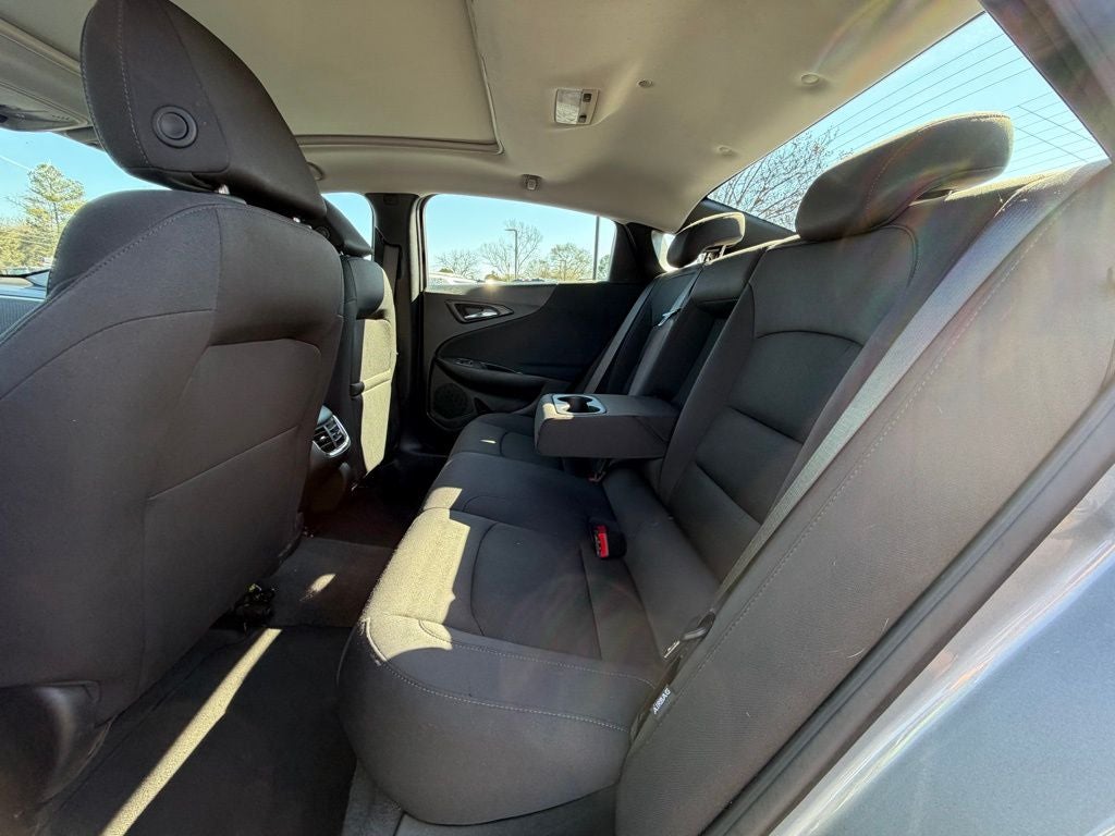 2023 Chevrolet Malibu LT SUNROOF APPLE CAR PLAY