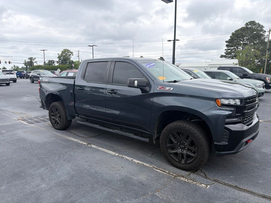 2021 Chevrolet Silverado 1500 LT Trail Boss V8 4X4 PREMIUM PACKAGE SUNROOF