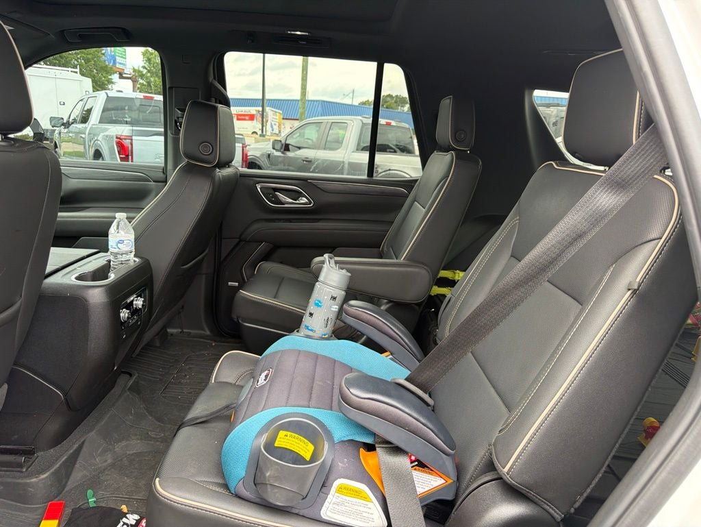 2024 GMC Yukon SLT PREMIUM PACKAGE LUX PACKAGE