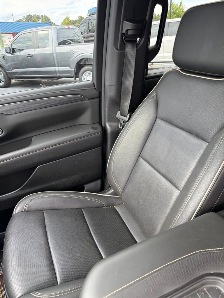 2024 GMC Yukon SLT PREMIUM PACKAGE LUX PACKAGE