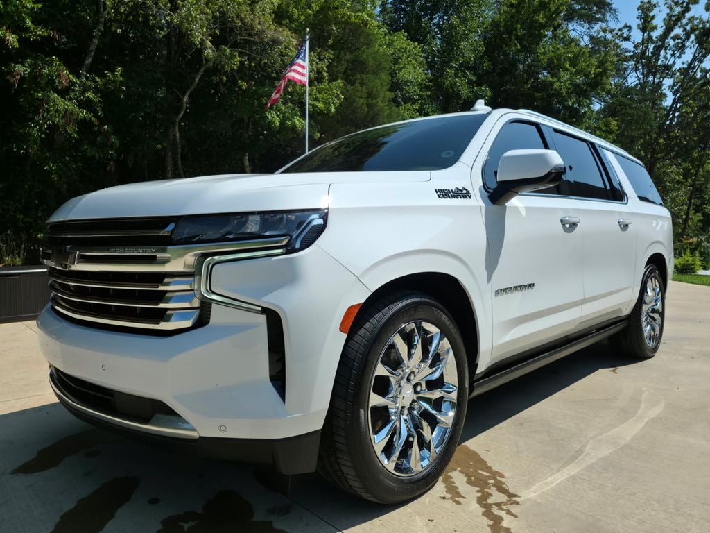 2022 Chevrolet Suburban High Country DELUXE PACKAGE