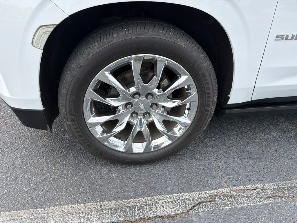 2022 Chevrolet Suburban High Country DELUXE PACKAGE