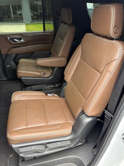 2022 Chevrolet Suburban High Country DELUXE PACKAGE
