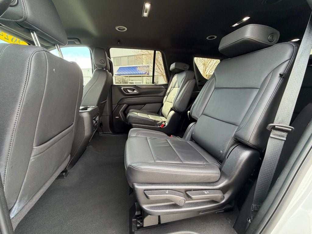 2024 Chevrolet Tahoe LT 2ND ROW BUCKETS