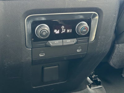 2024 Chevrolet Tahoe LT 2ND ROW BUCKETS