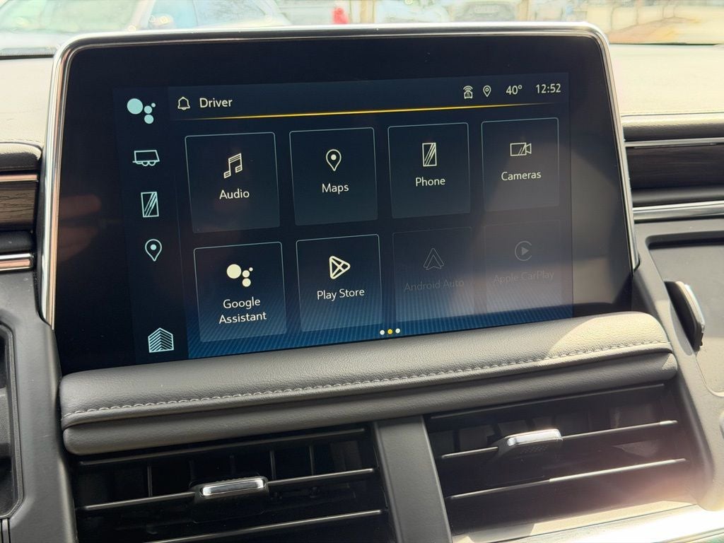 2024 Chevrolet Tahoe LT 2ND ROW BUCKETS