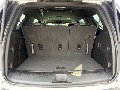2024 Chevrolet Tahoe LT 2ND ROW BUCKETS