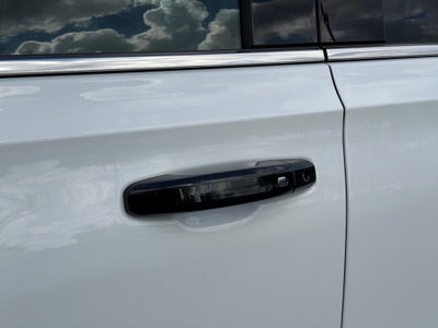 2024 Chevrolet Tahoe LT 2ND ROW BUCKETS