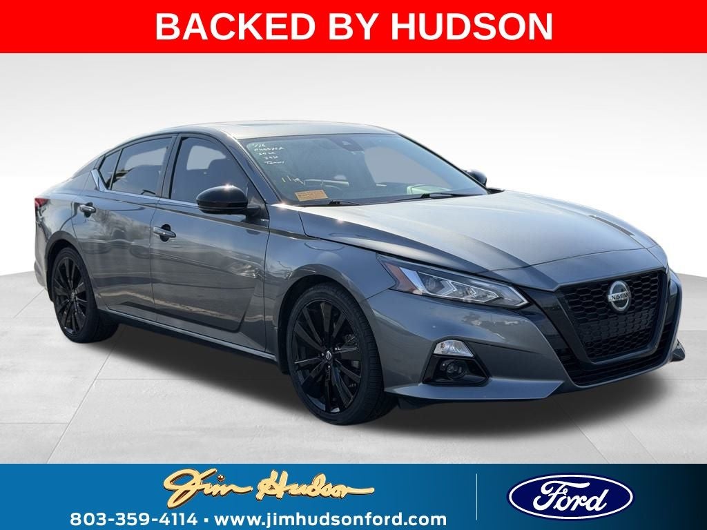 2022 Nissan Altima SR
