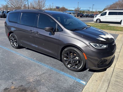 2021 Chrysler Pacifica Touring