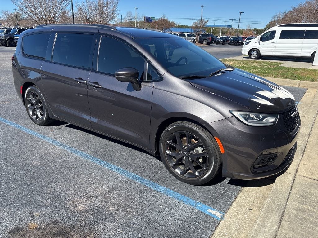 2021 Chrysler Pacifica Touring