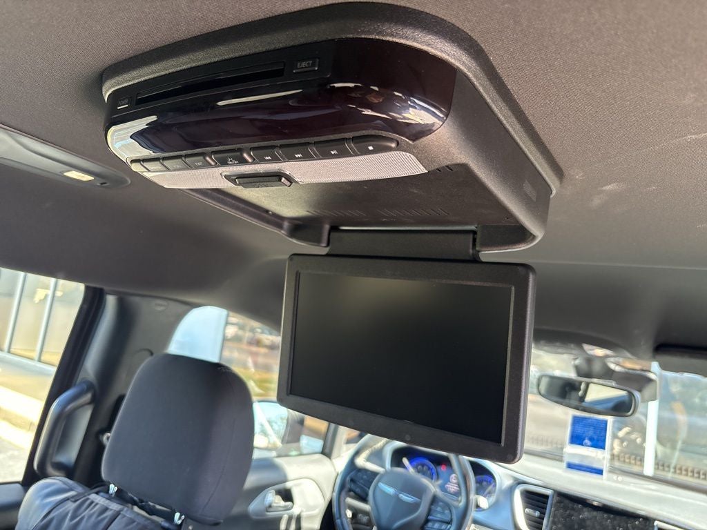 2021 Chrysler Pacifica Touring