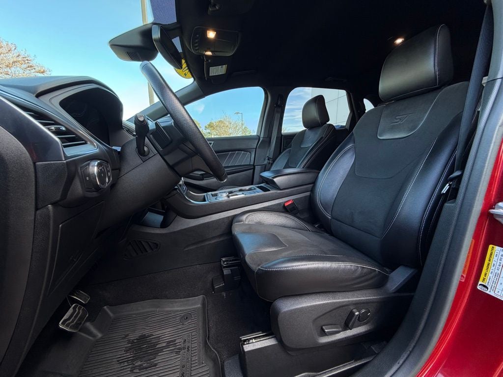 2022 Ford Edge ST GOLD CERTIFIED