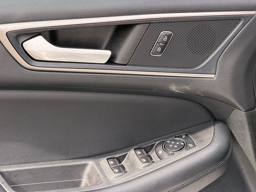 2023 Ford Edge SEL CERTIFIED