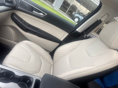 2024 Ford Edge Titanium FORD CERTIFED ELITE PACKAGE PANO ROOF LOW MILES!!