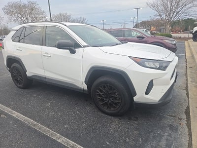 2020 Toyota RAV4 LE SUPER CLEAN