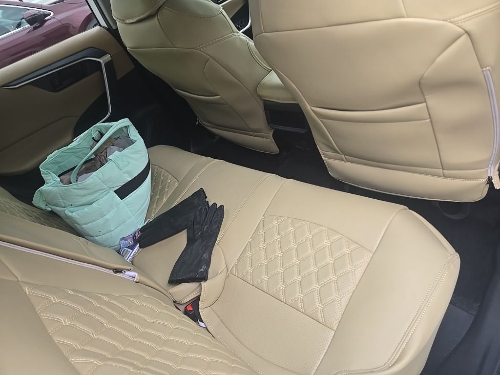 2020 Toyota RAV4 LE SUPER CLEAN