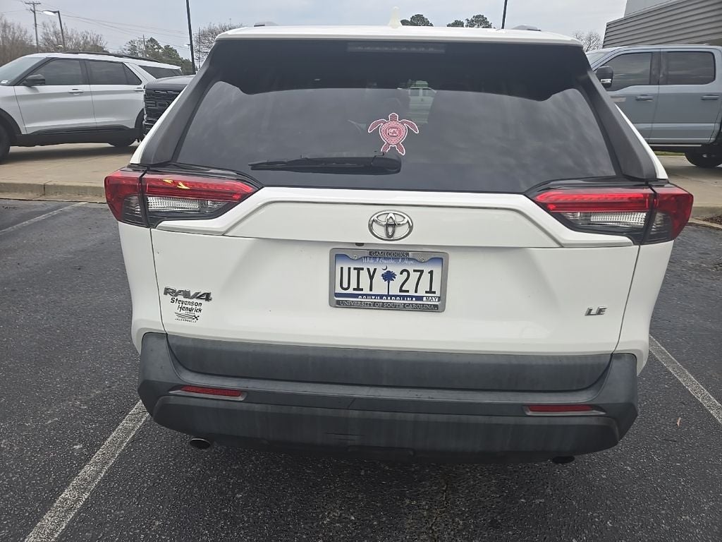 2020 Toyota RAV4 LE SUPER CLEAN