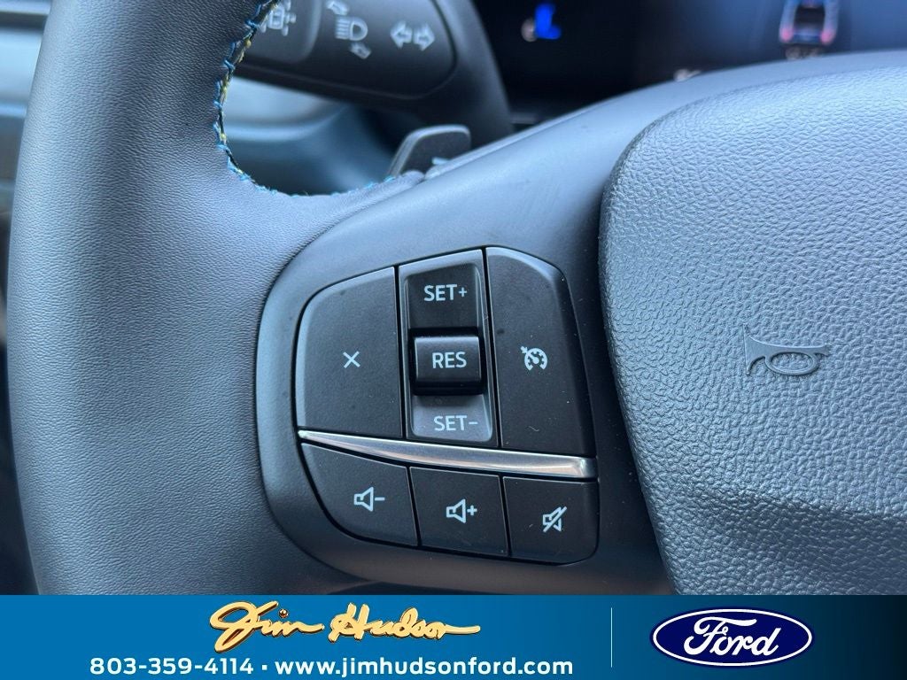 2025 Ford Maverick Lobo Standard