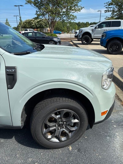 2022 Ford Maverick XLT FORD CERTIFIED HARD TO FIND HYBRID!!