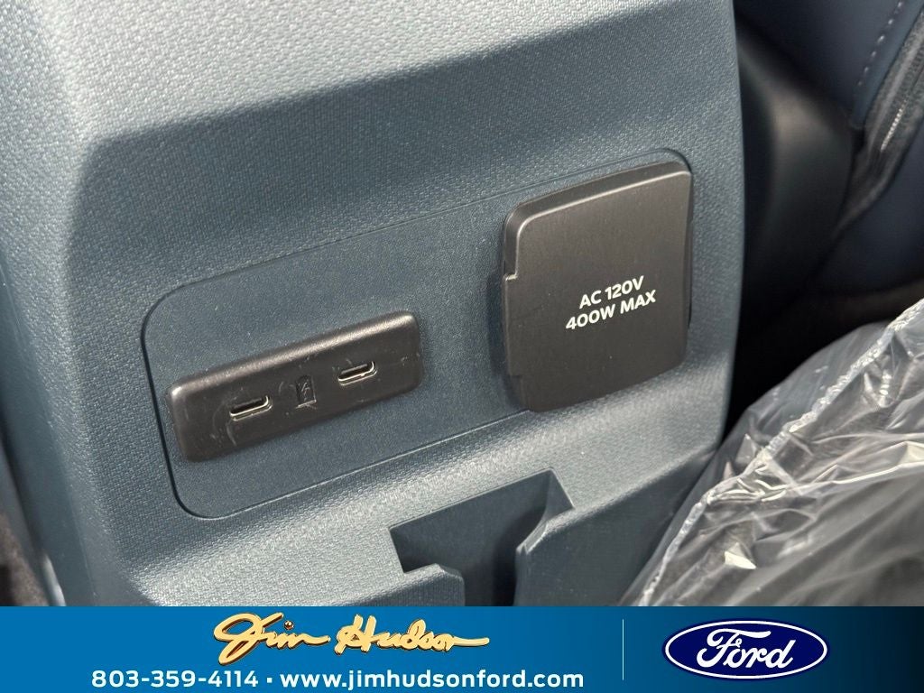 2025 Ford Maverick Lariat