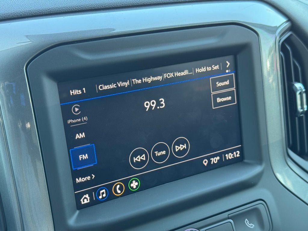 2025 Chevrolet Silverado 1500 Custom Trail Boss BLACKOUT PACKAGE