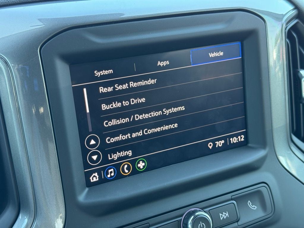 2025 Chevrolet Silverado 1500 Custom Trail Boss BLACKOUT PACKAGE